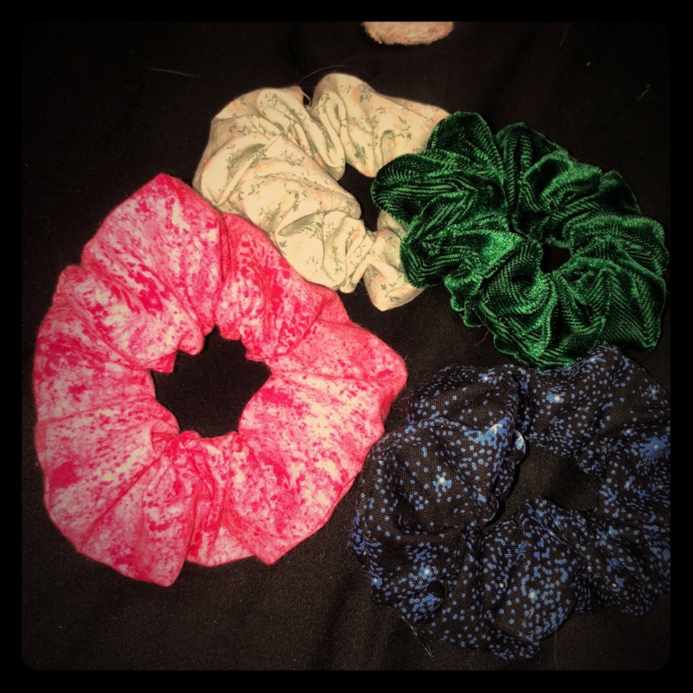 4 homemade scrunchies